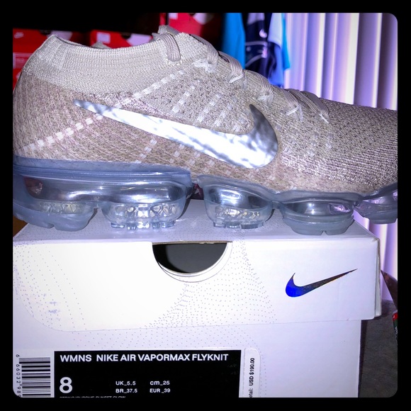vapormax chrome blush